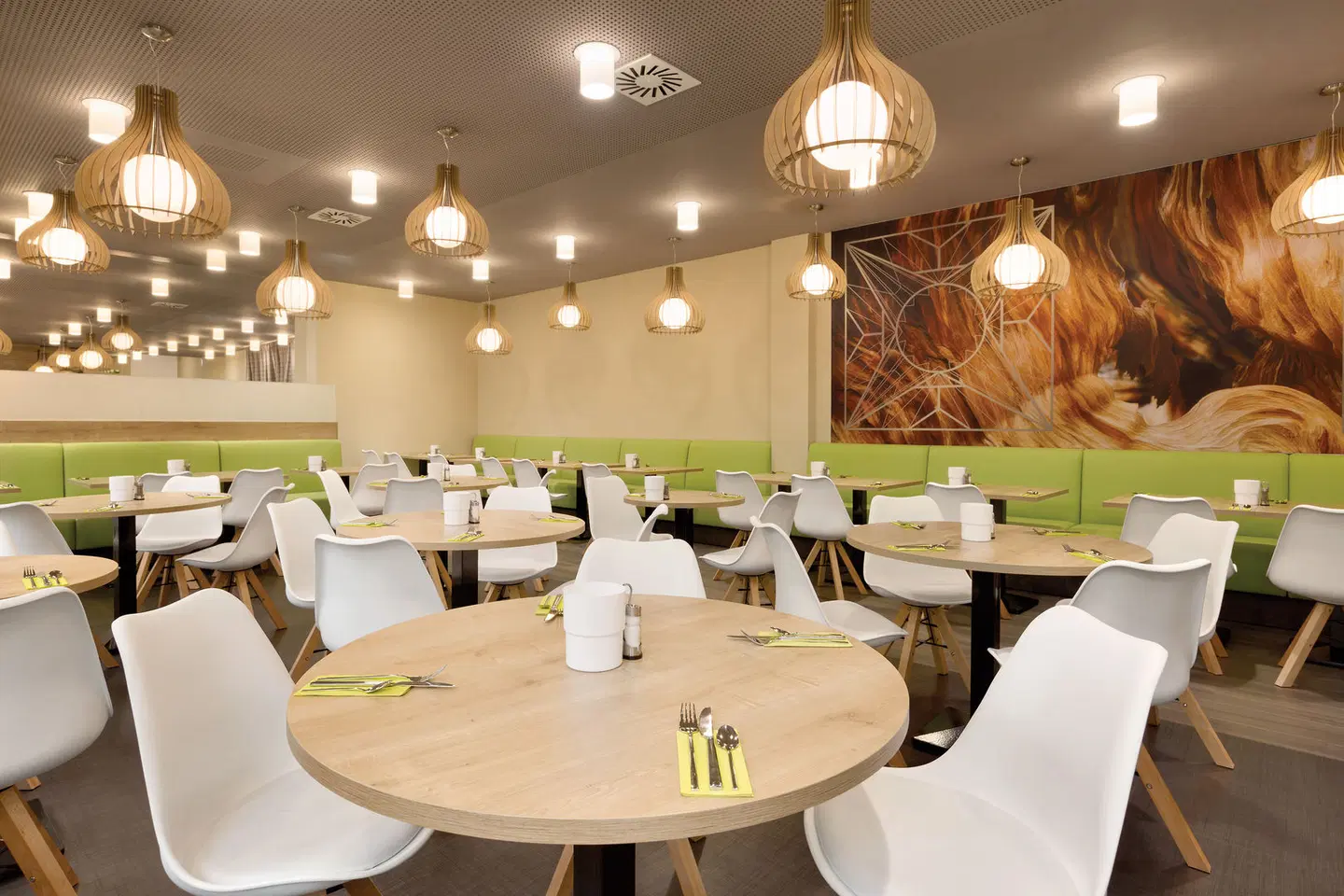 Super 8 by Wyndham Freiburg Konferenz