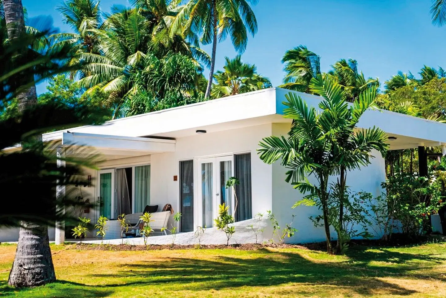 Lomani Island Resort EXTERIOR