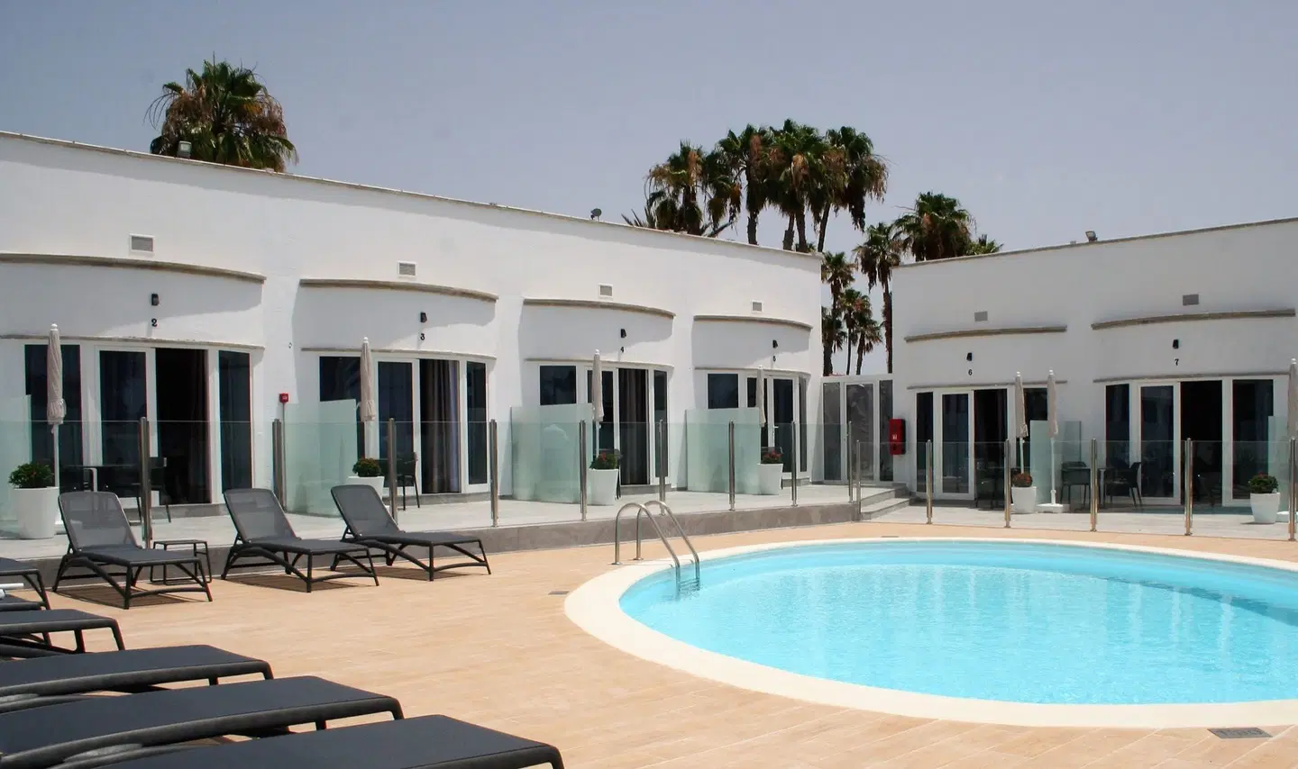 Islas Paraiso Bungalows OUTDOOR_POOL