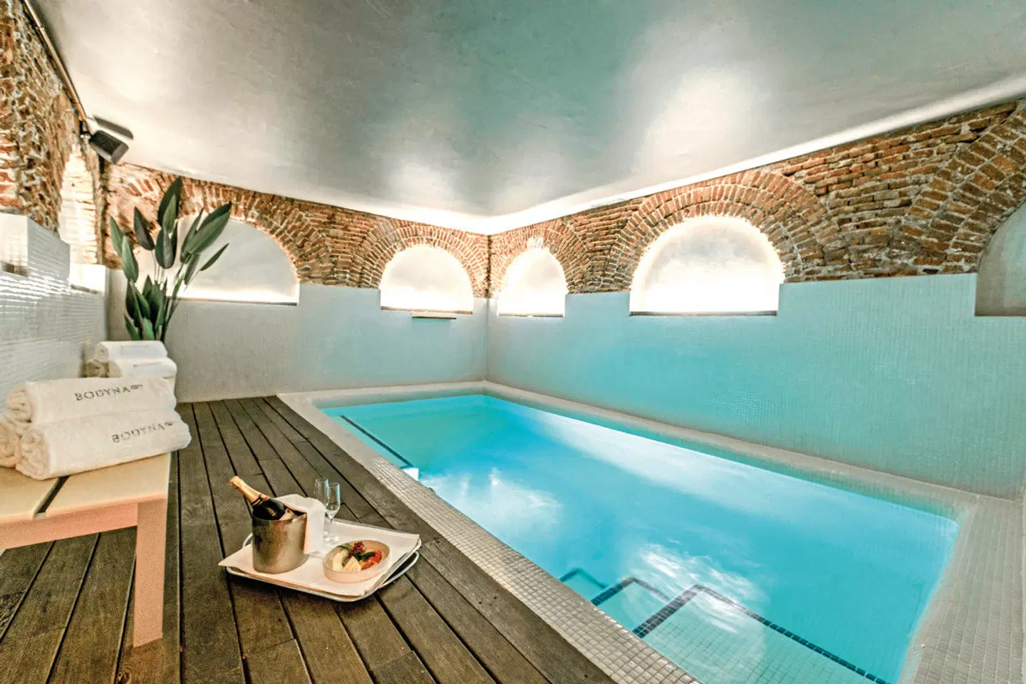 Hospes Puerta de Alcalá Hallenbad