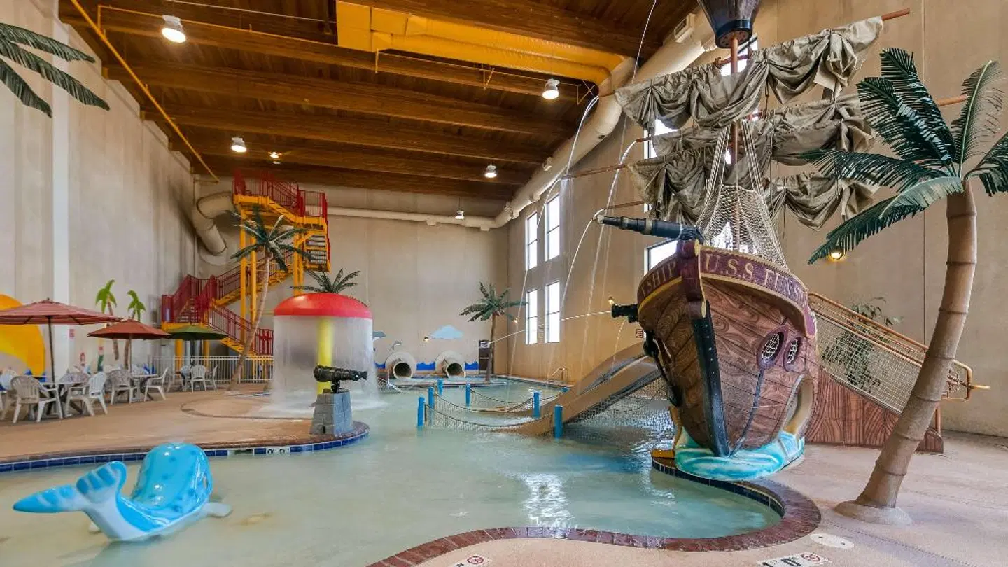 Best Western Ramkota Hotel Hallenbad