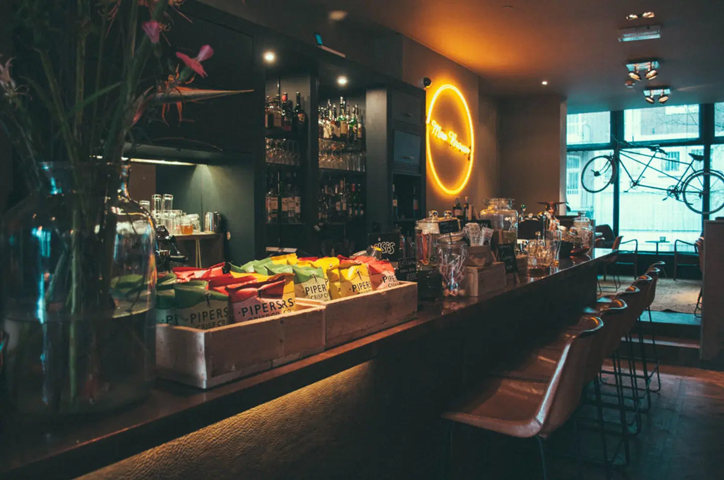 Max Brown Hotel Museum Square Bar