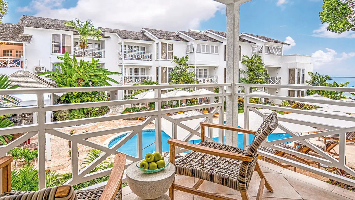 Treasure Beach Art Hotel, An Autograph Collection All-Inclusive Resort Terrasse