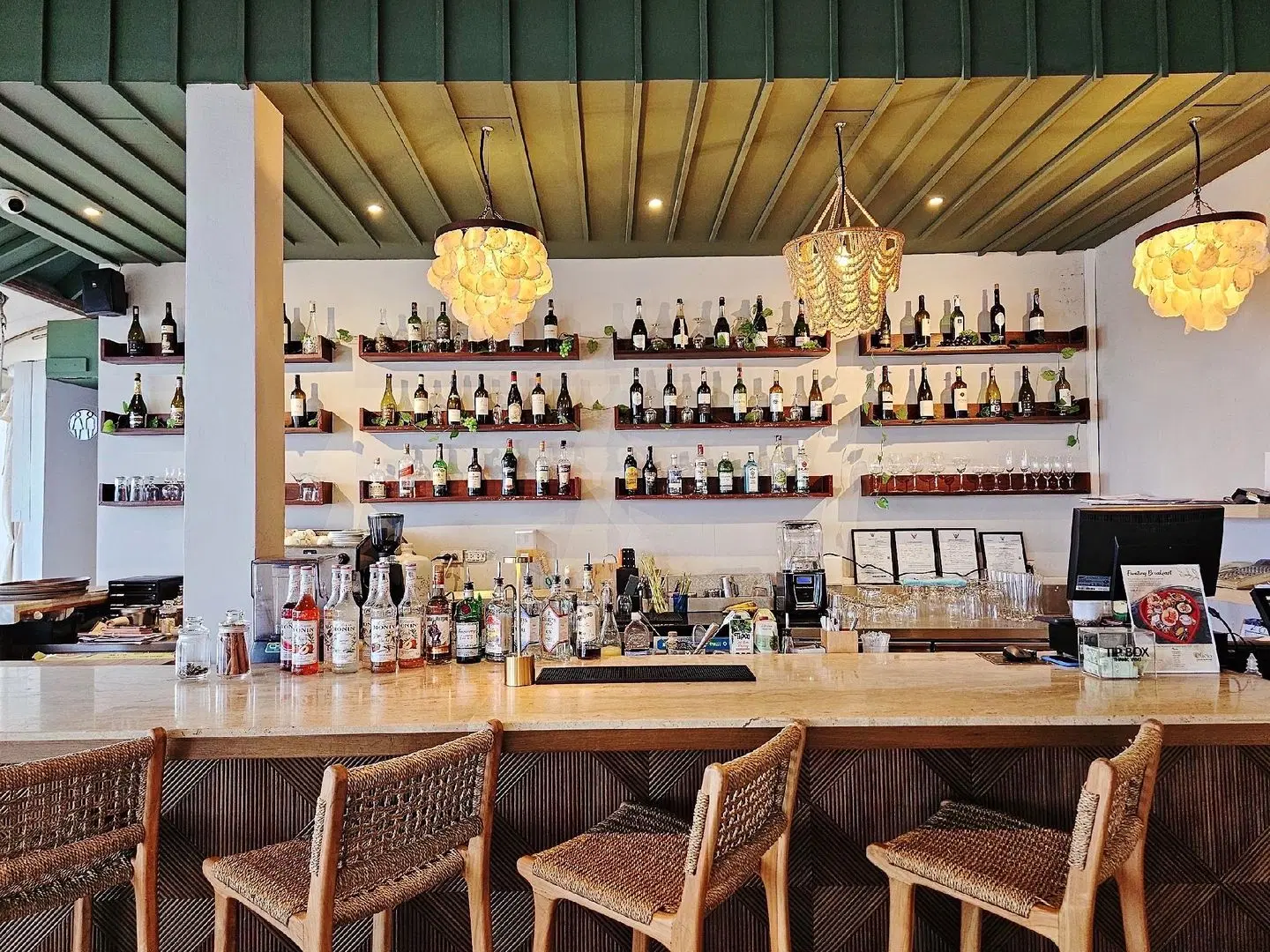 Baan Haad Ngam Boutique Resort Bar