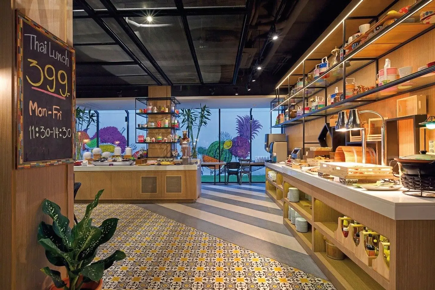 Tinidee Trendy Bangkok Khaosan Bar