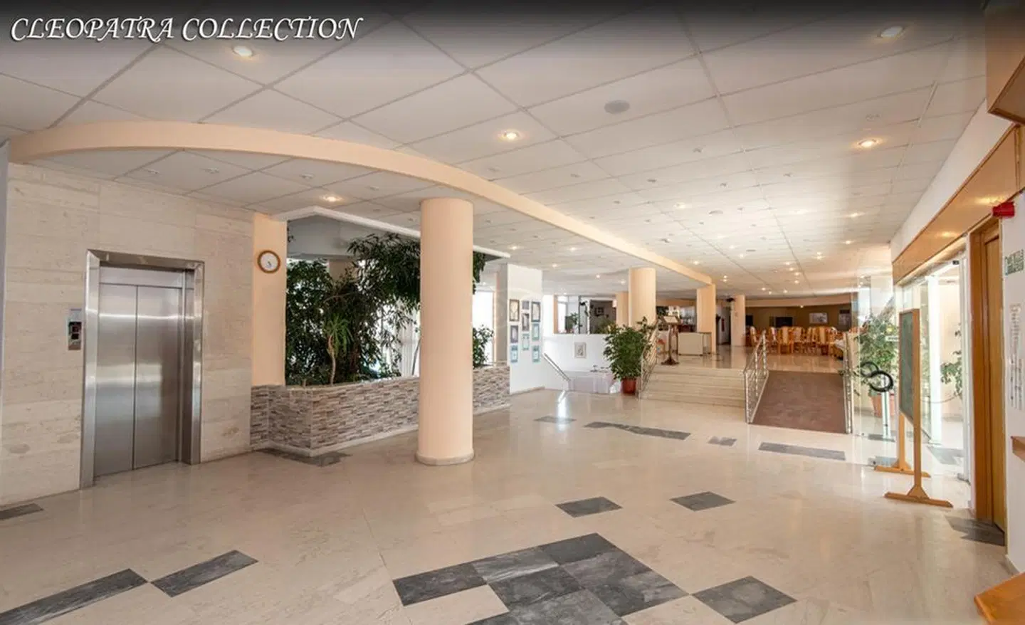 Cleopatra Kris Mari LOUNGE_LOBBY