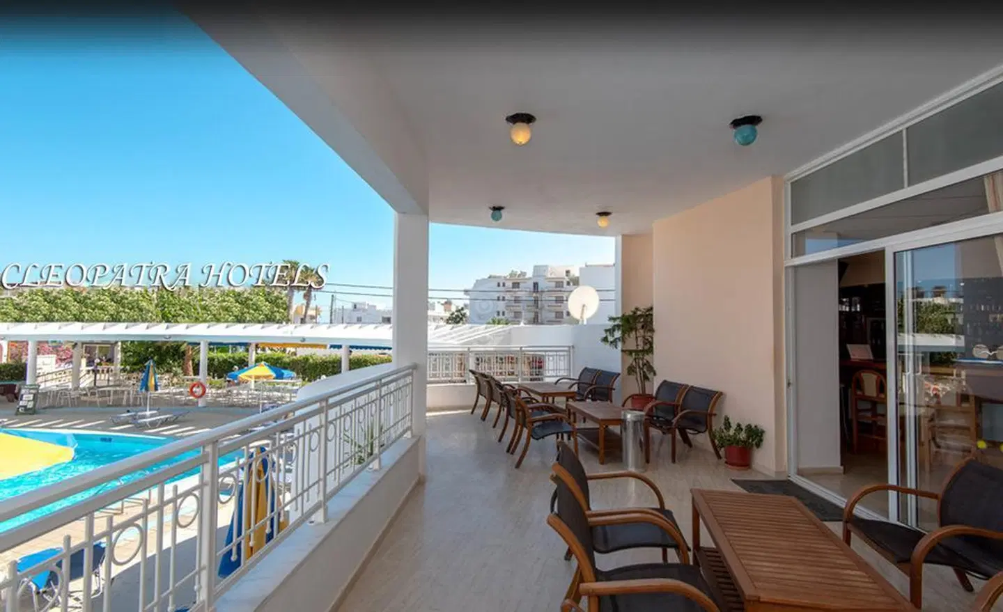 Cleopatra Kris Mari Restaurant