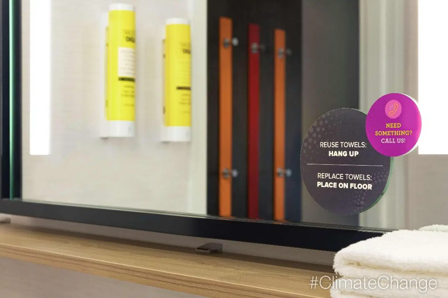 Tru by Hilton Scottsdale Salt River LOUNGE_LOBBY