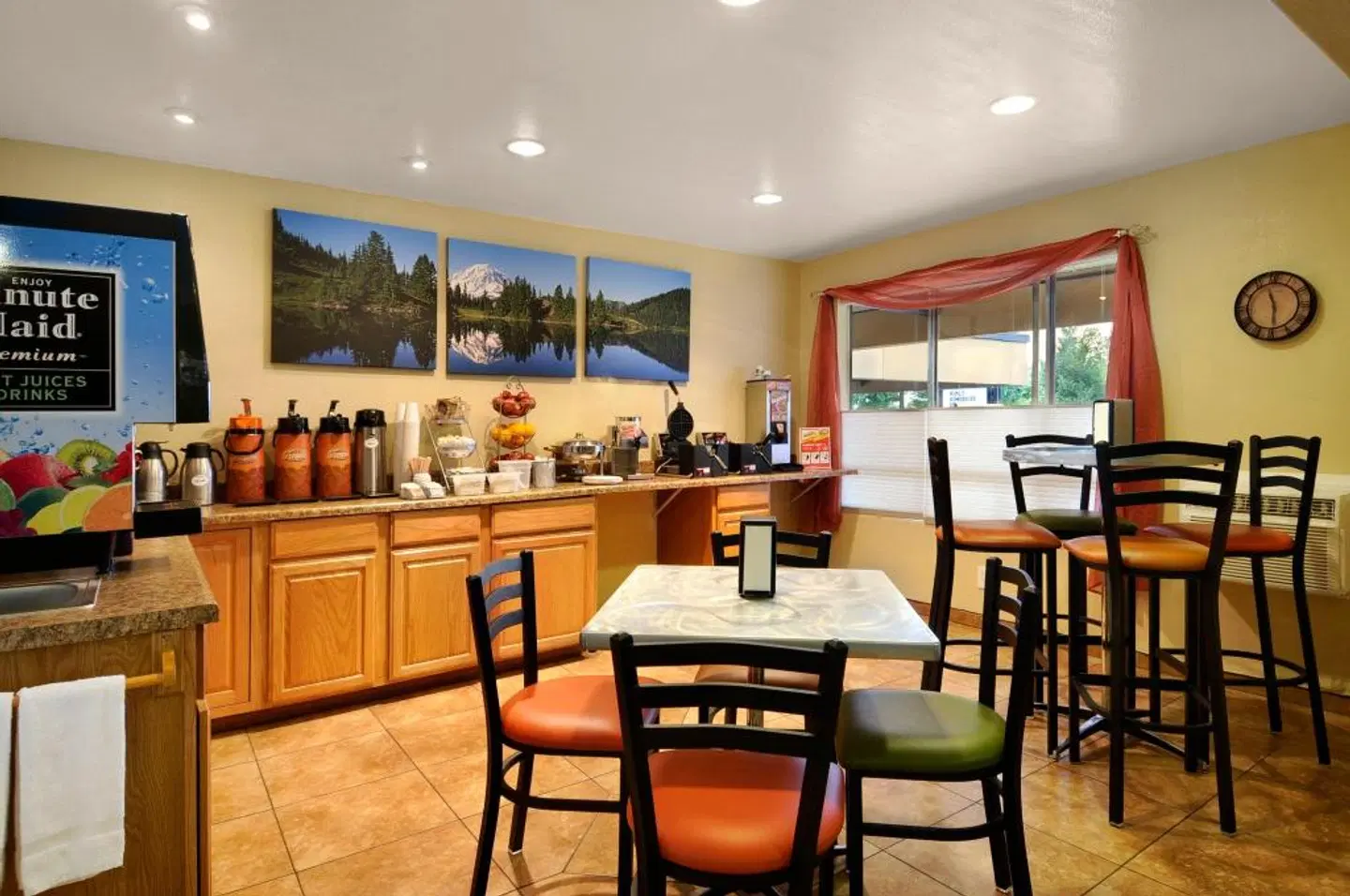 Travelodge by Wyndham Seattle University Restaurant