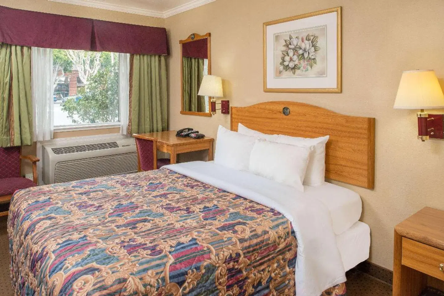 Days Inn by Wyndham San Francisco Downtown/Civic Cntr Area ROOM_EXAMPLE