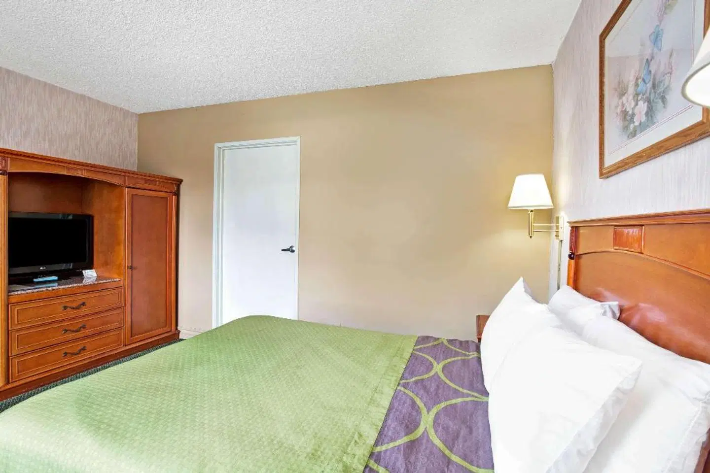 Skyways Hotel ROOM_EXAMPLE