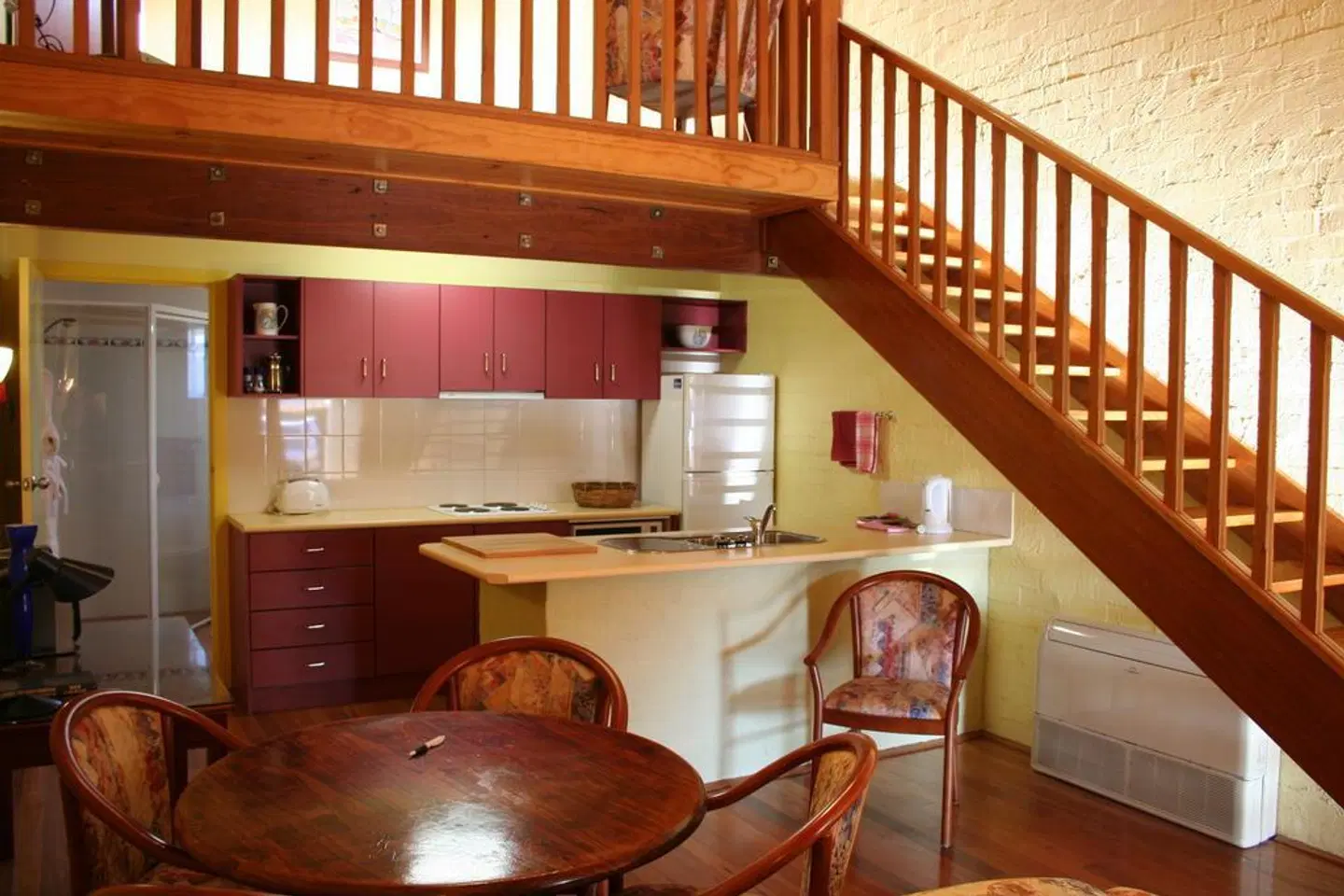 The Great Escape Lofts Bar