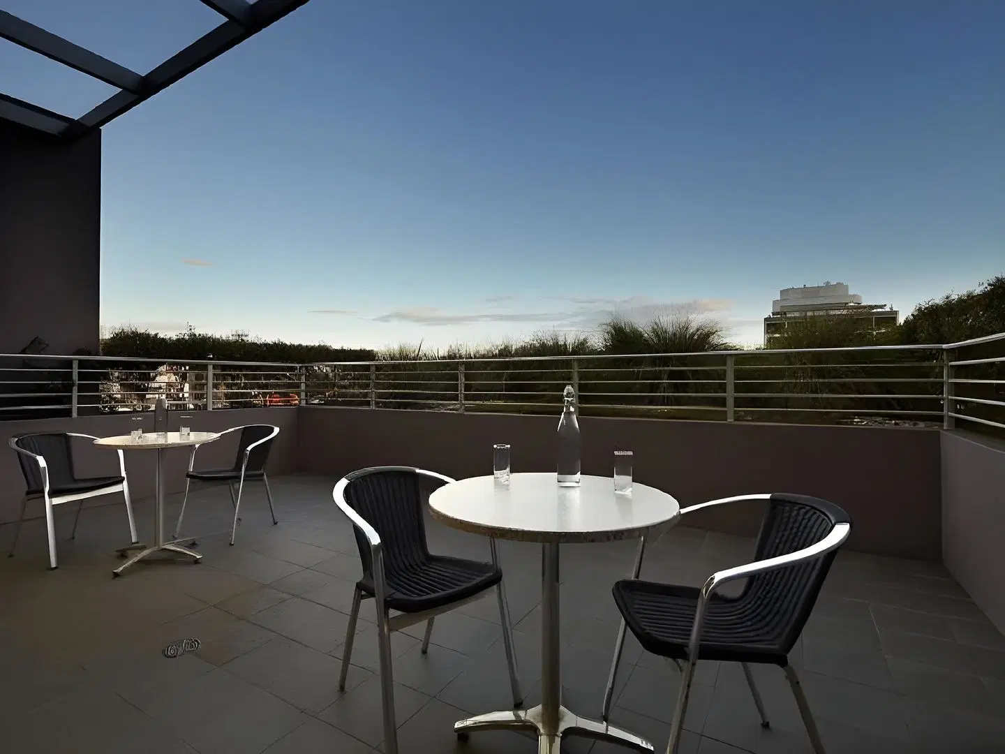 Adina Wollongong Terrasse