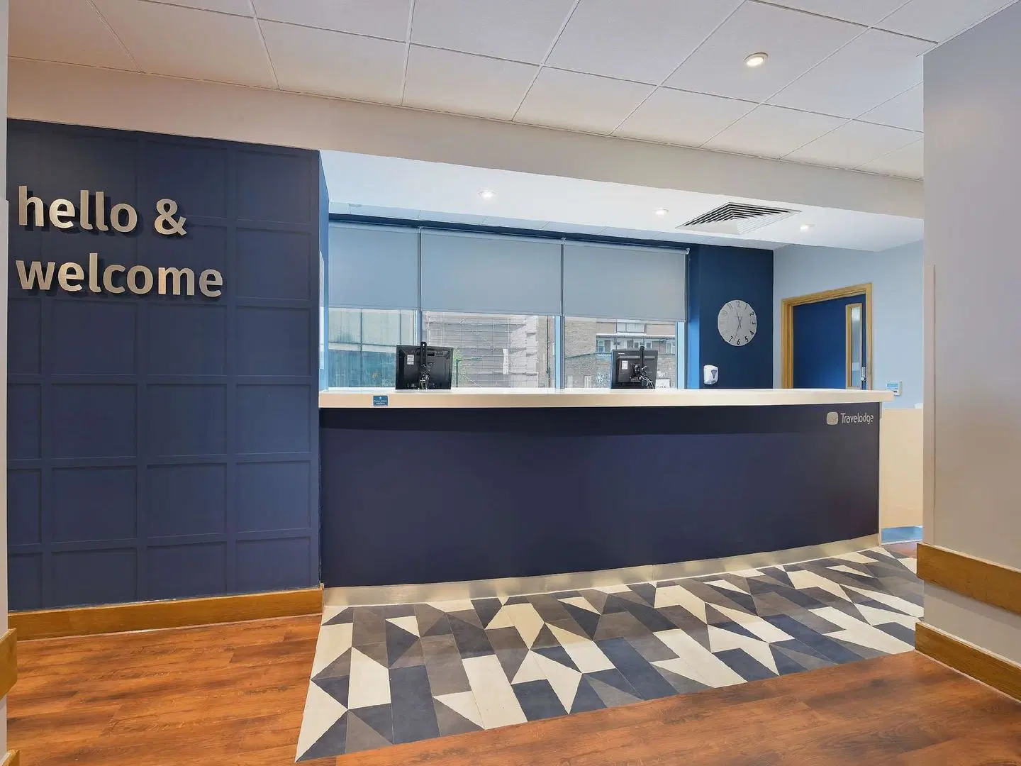 Travelodge London Central Southwark LOUNGE_LOBBY