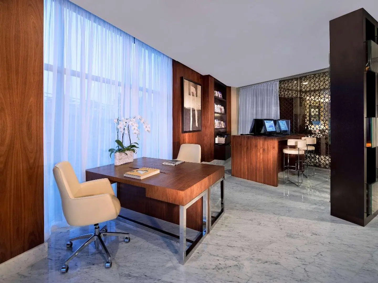 Pullman Dubai Creek City Centre Hotel ROOM_EXAMPLE