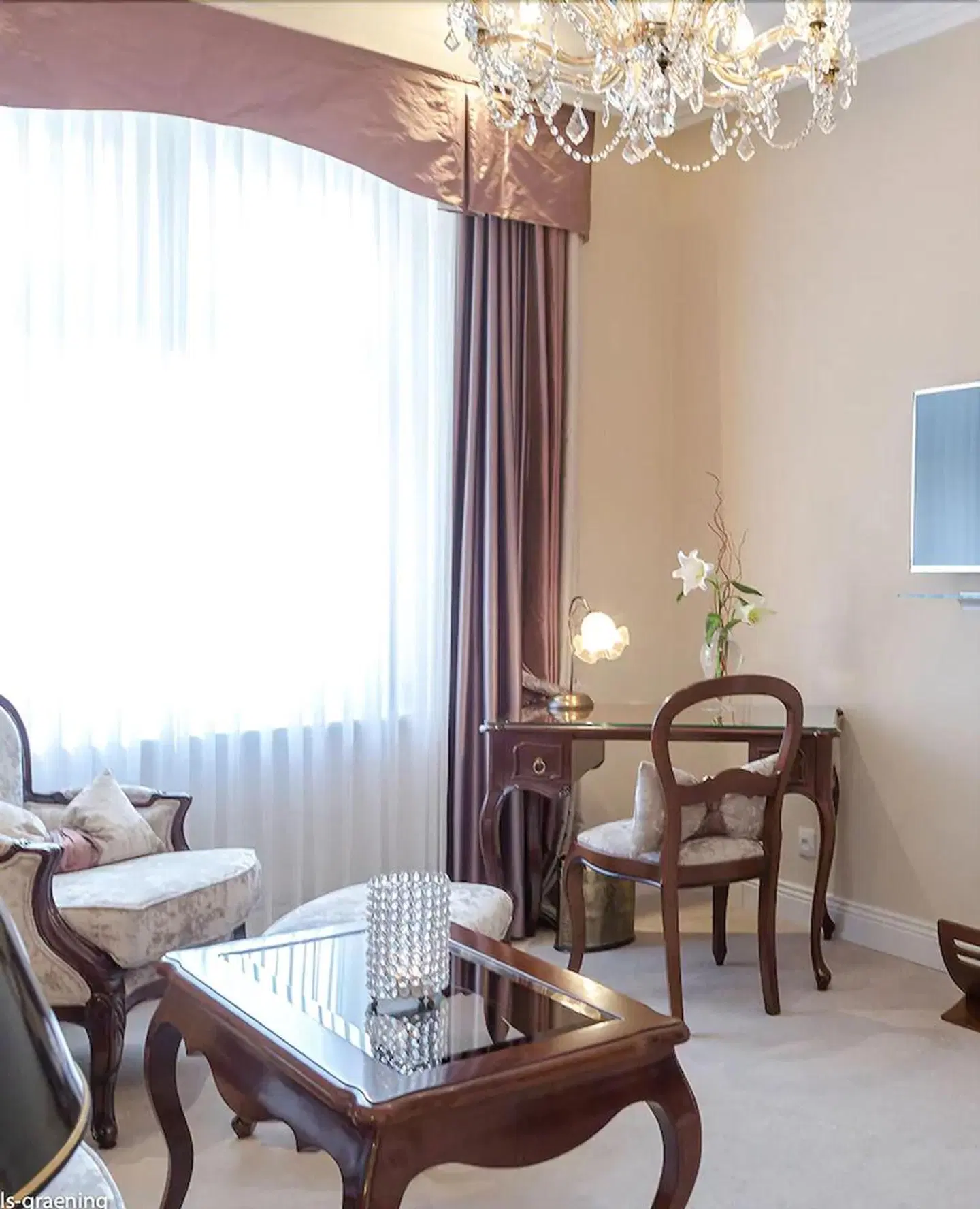 Miramar ROOM_EXAMPLE