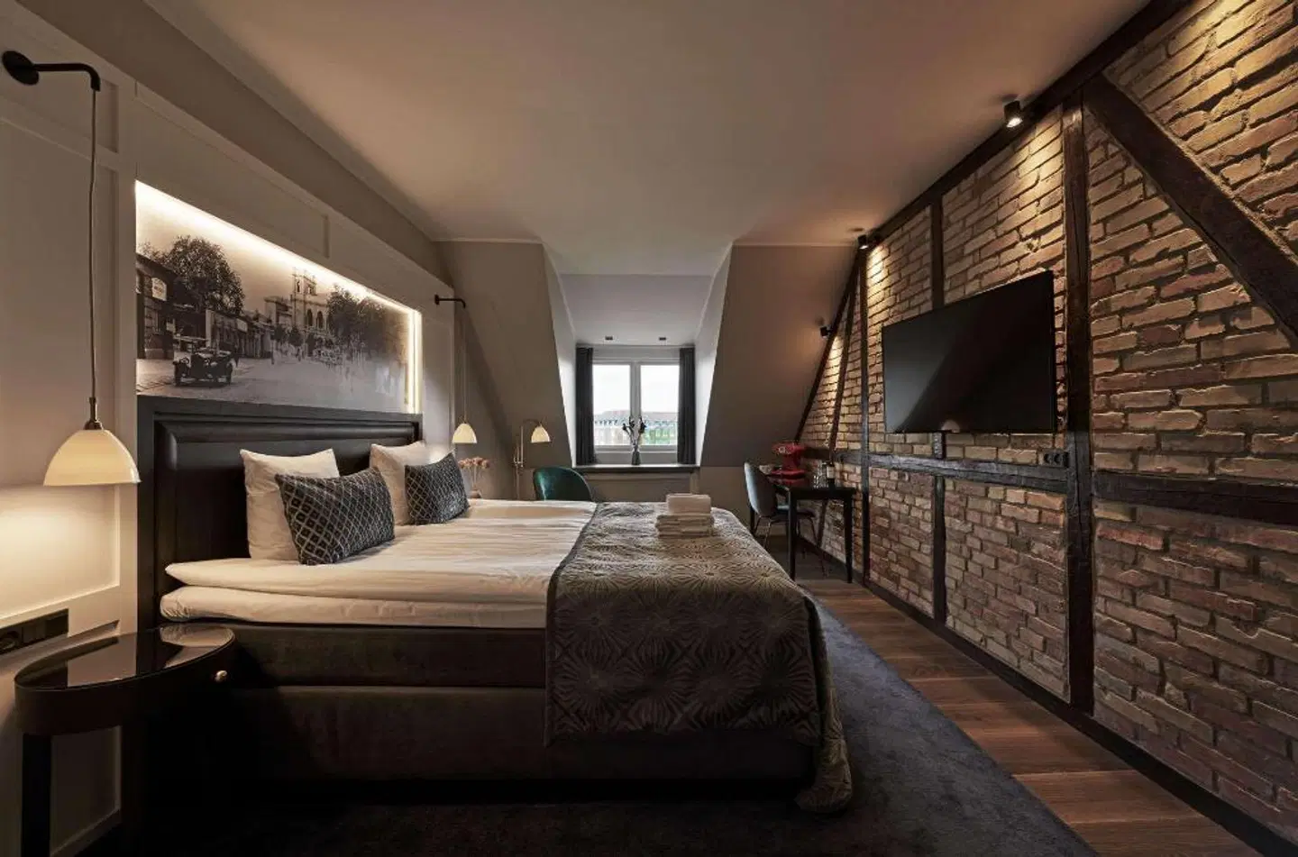 Ascot Hotel ROOM_EXAMPLE