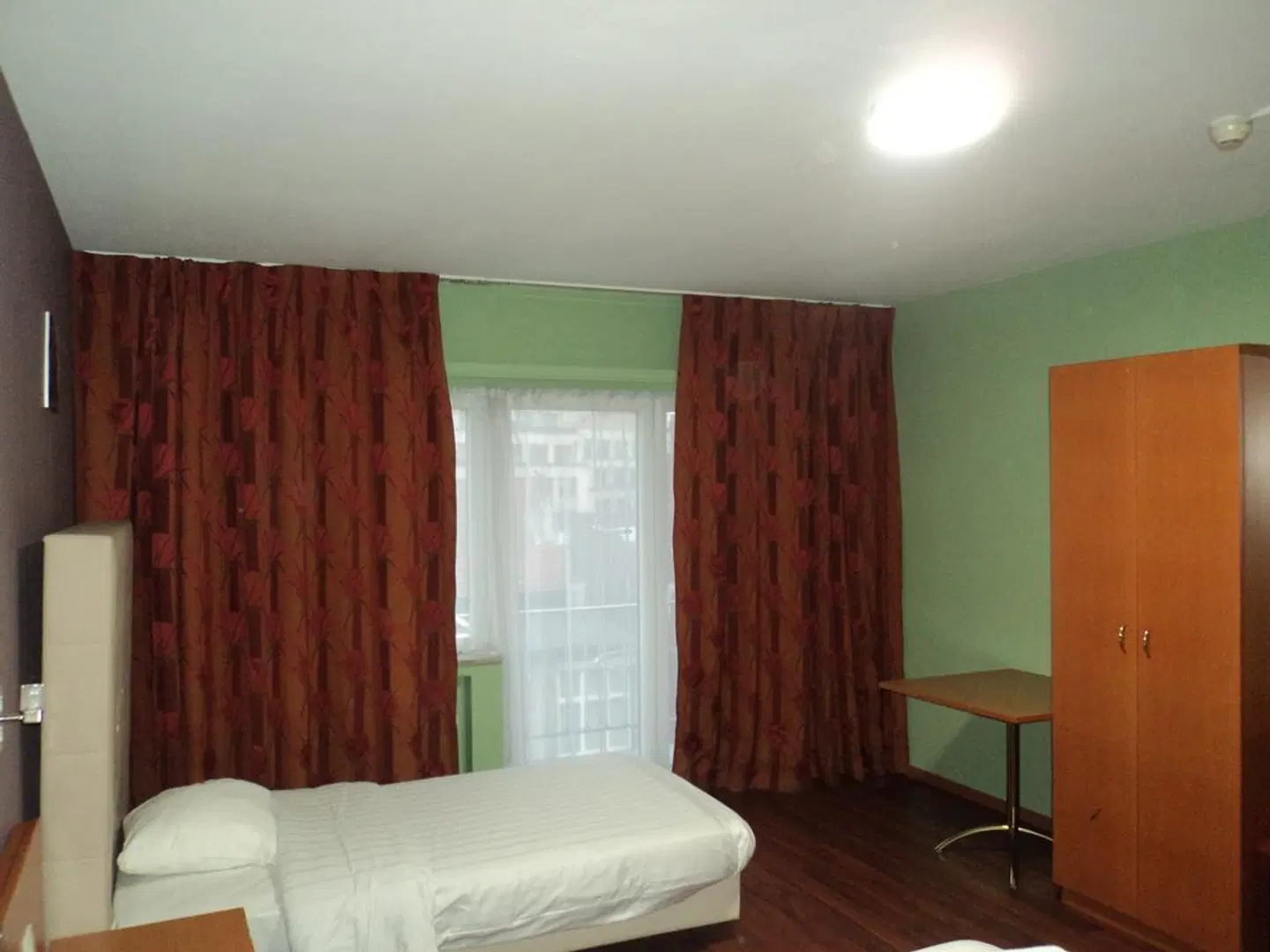 Albert Hotel ROOM_EXAMPLE