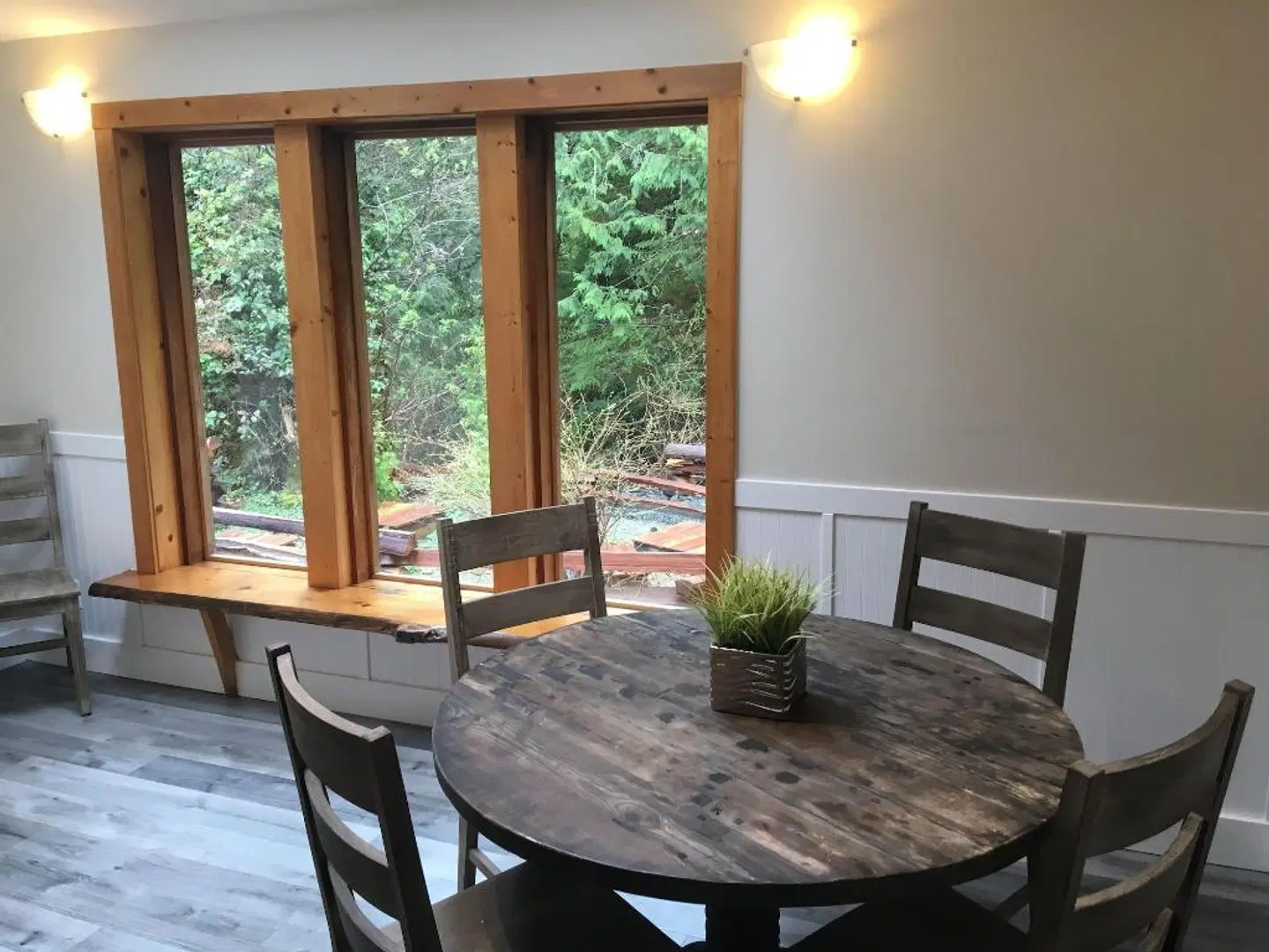 Wild Renfrew Seaside Cottages ROOM_EXAMPLE