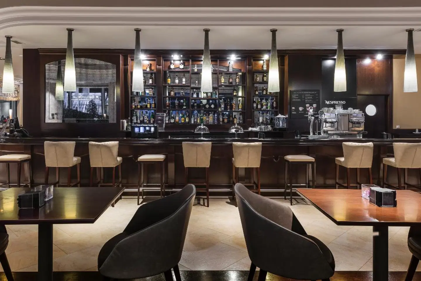 Elba Madrid Alcalá Bar