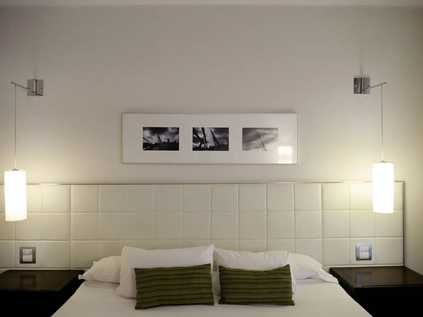 725 Continental ROOM_EXAMPLE