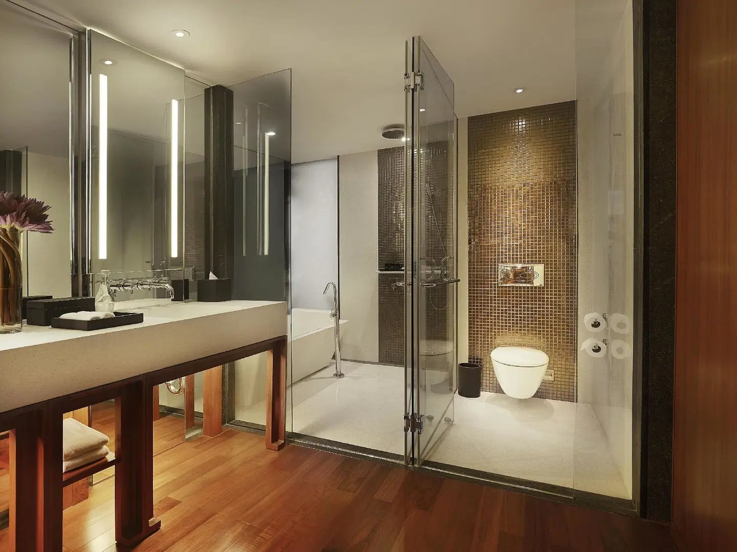 Hansar Bangkok Badezimmer