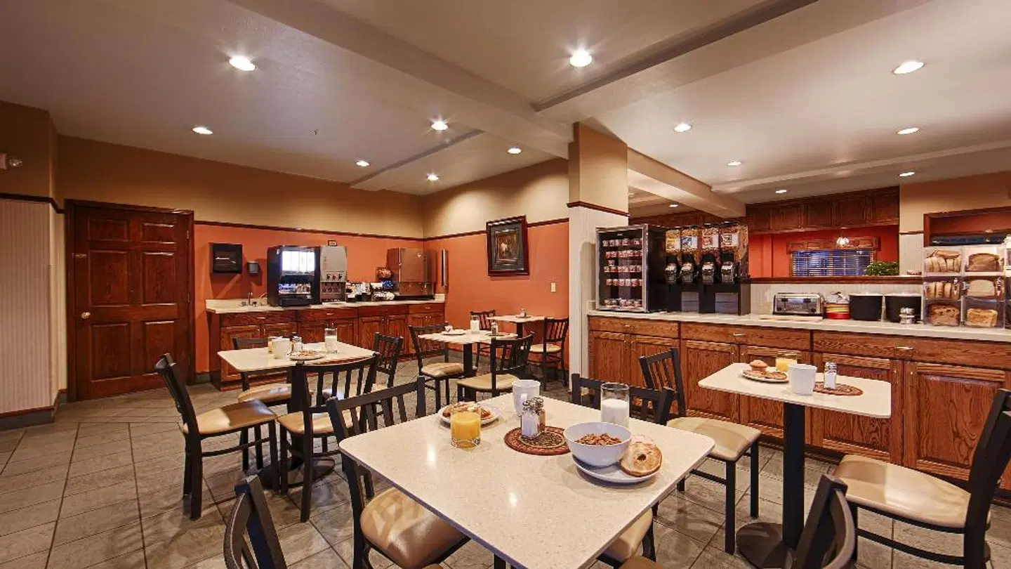 Best Western Desert Inn Restaurant