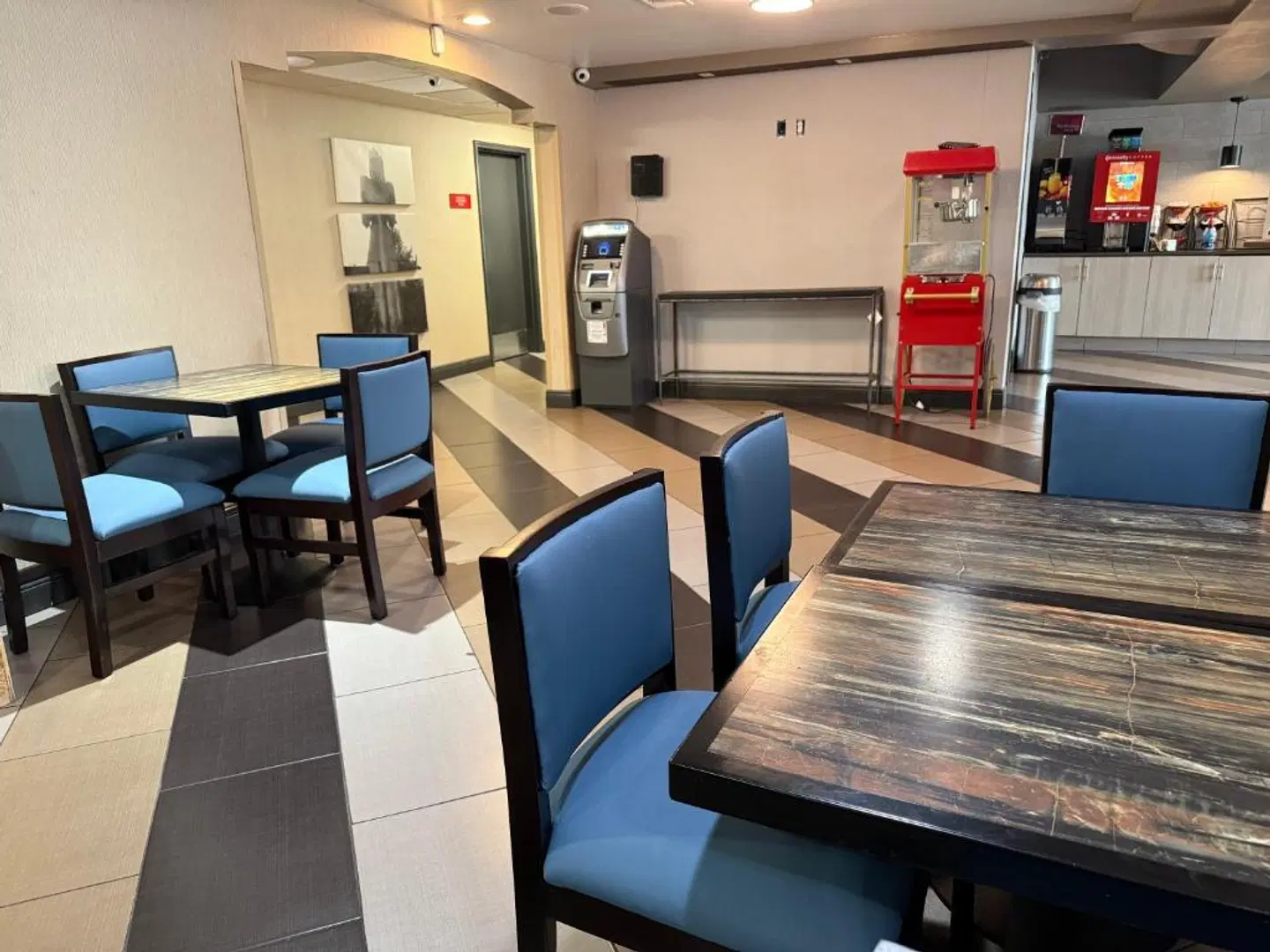 Best Western Plus Jackson Downtown-Coliseum LOUNGE_LOBBY