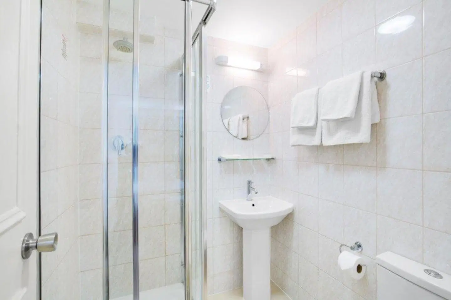 The Queen's Park Hotel Badezimmer