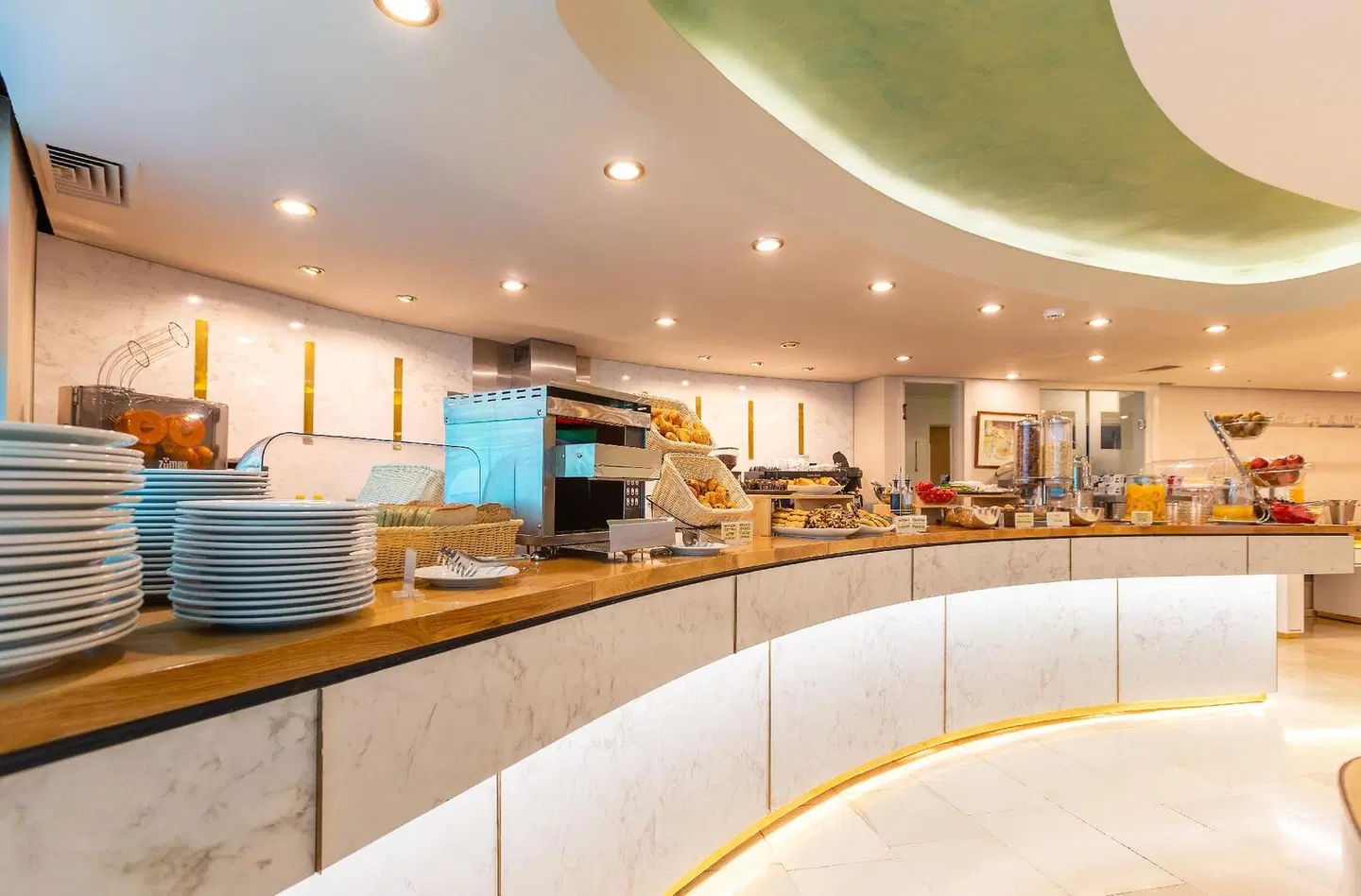 Best Western Ilisia Hotel Bar