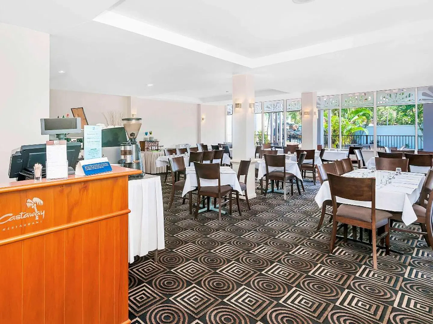 Mercure Cairns LOUNGE_LOBBY