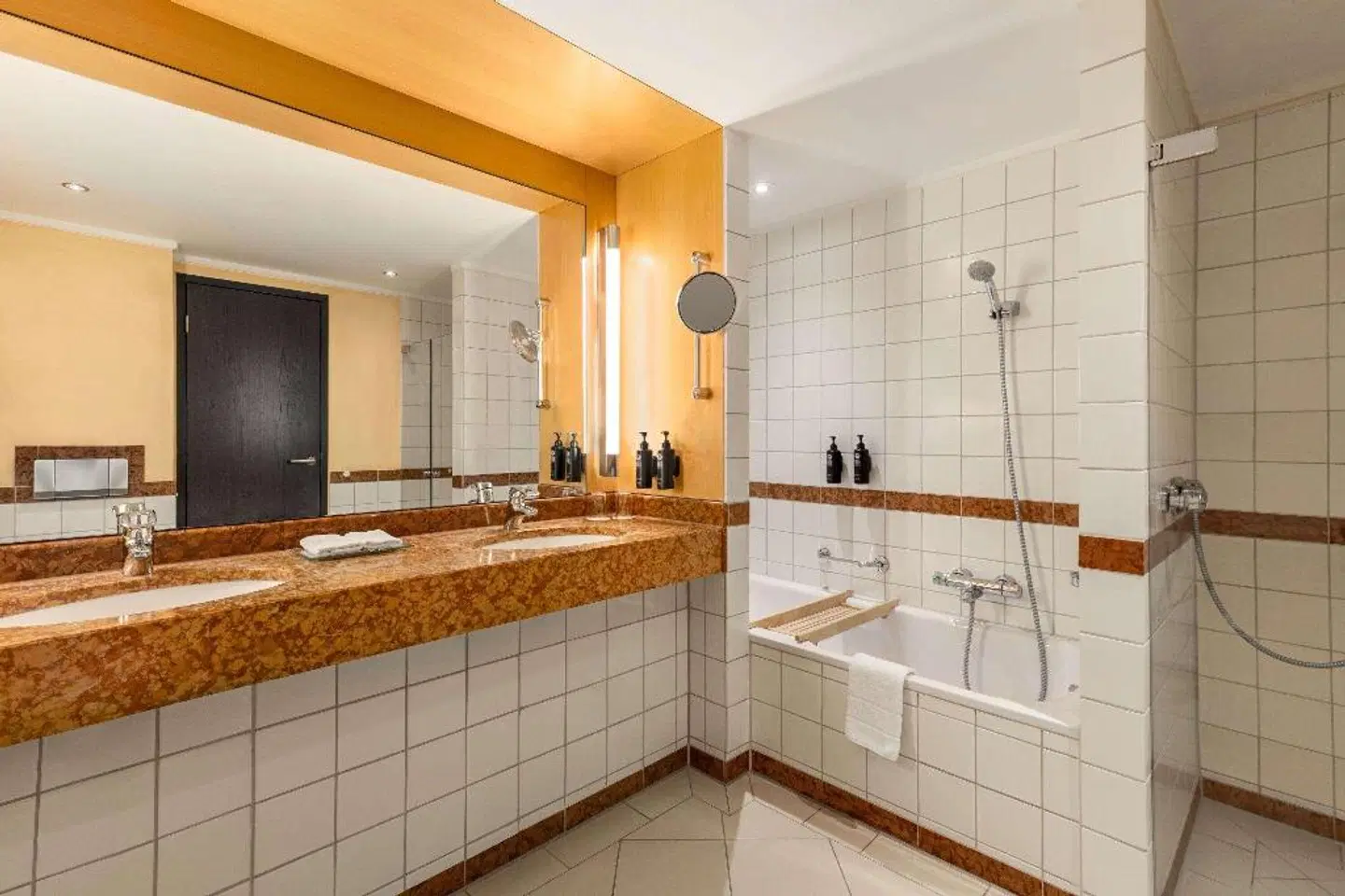 Vienna House Remarque Osnabrück Badezimmer