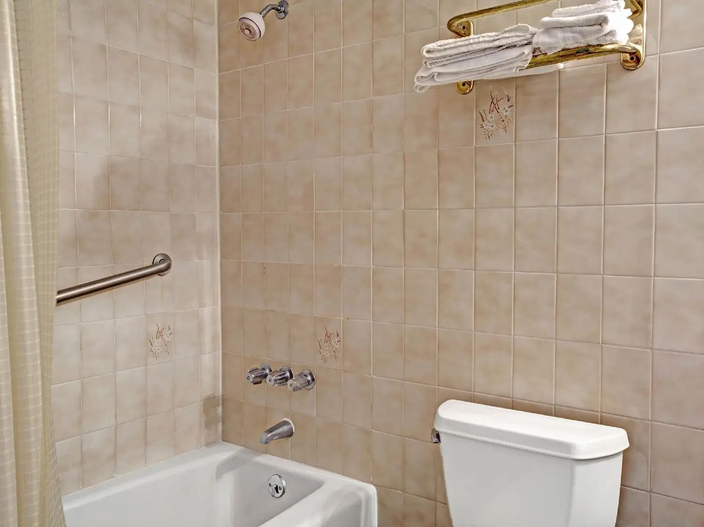 Super 8 by Wyndham, Jamaica North Conduit Badezimmer