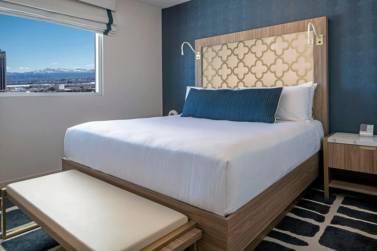 SAHARA Las Vegas ROOM_EXAMPLE