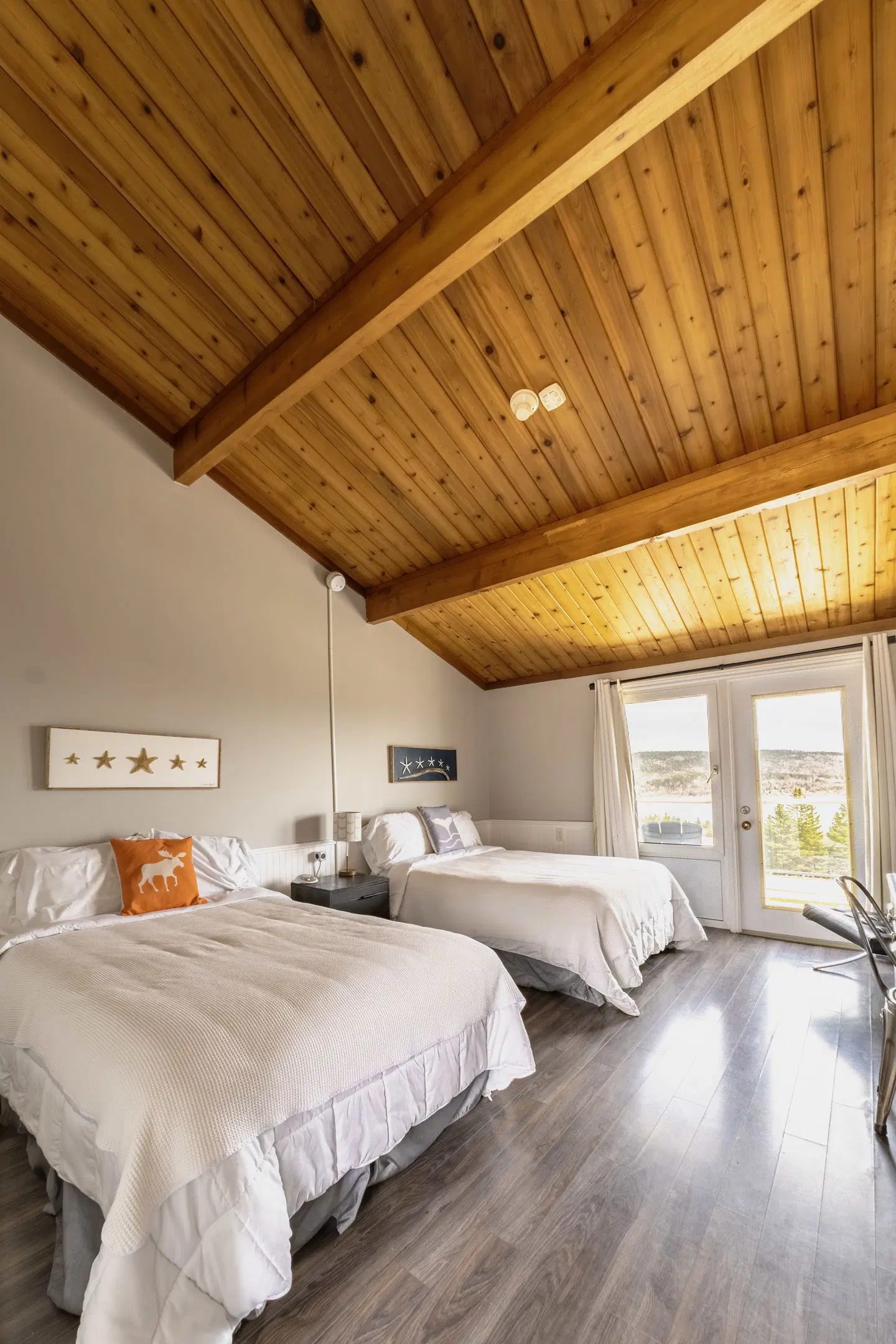 The Iona Heights Inn ROOM_EXAMPLE