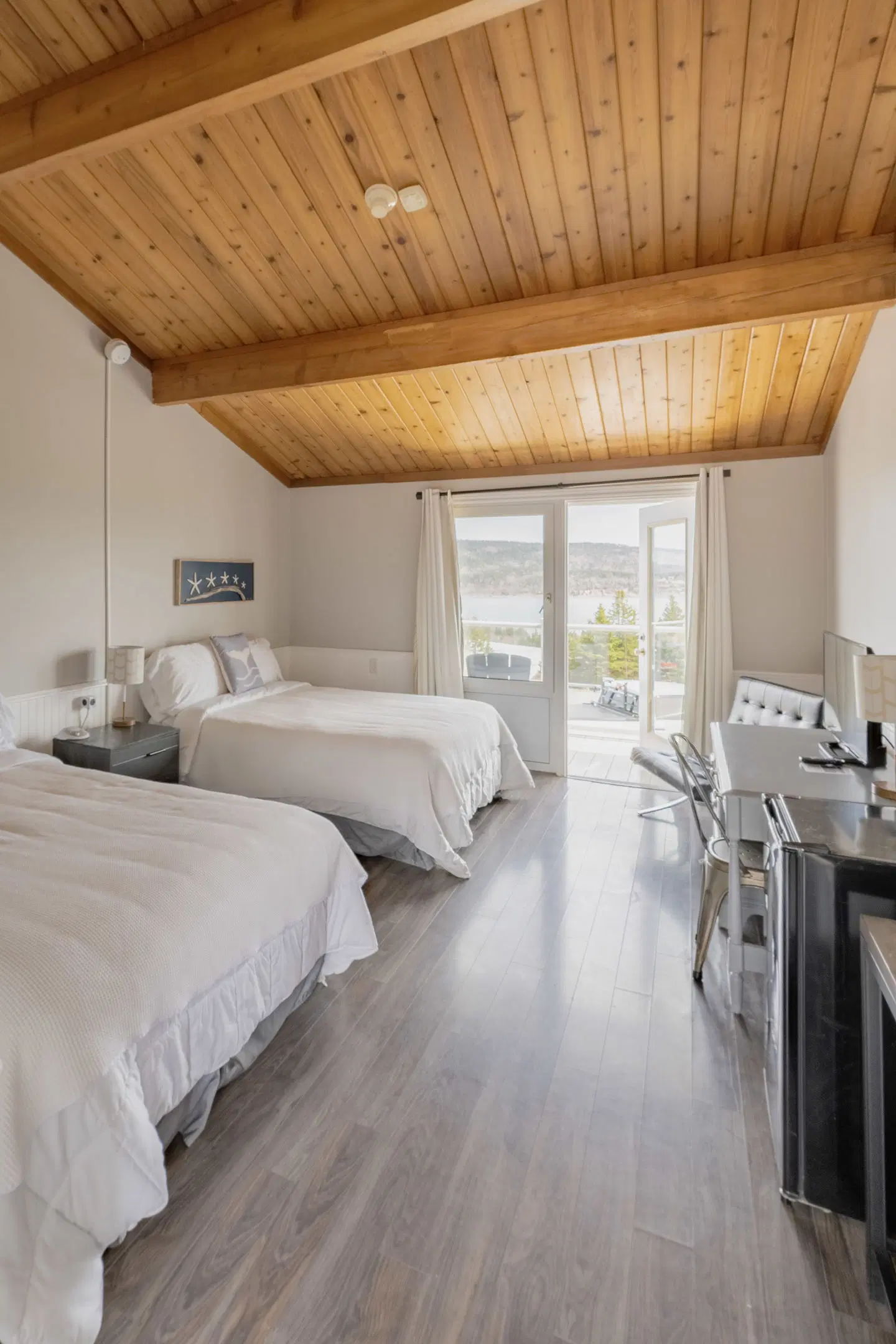 The Iona Heights Inn ROOM_EXAMPLE