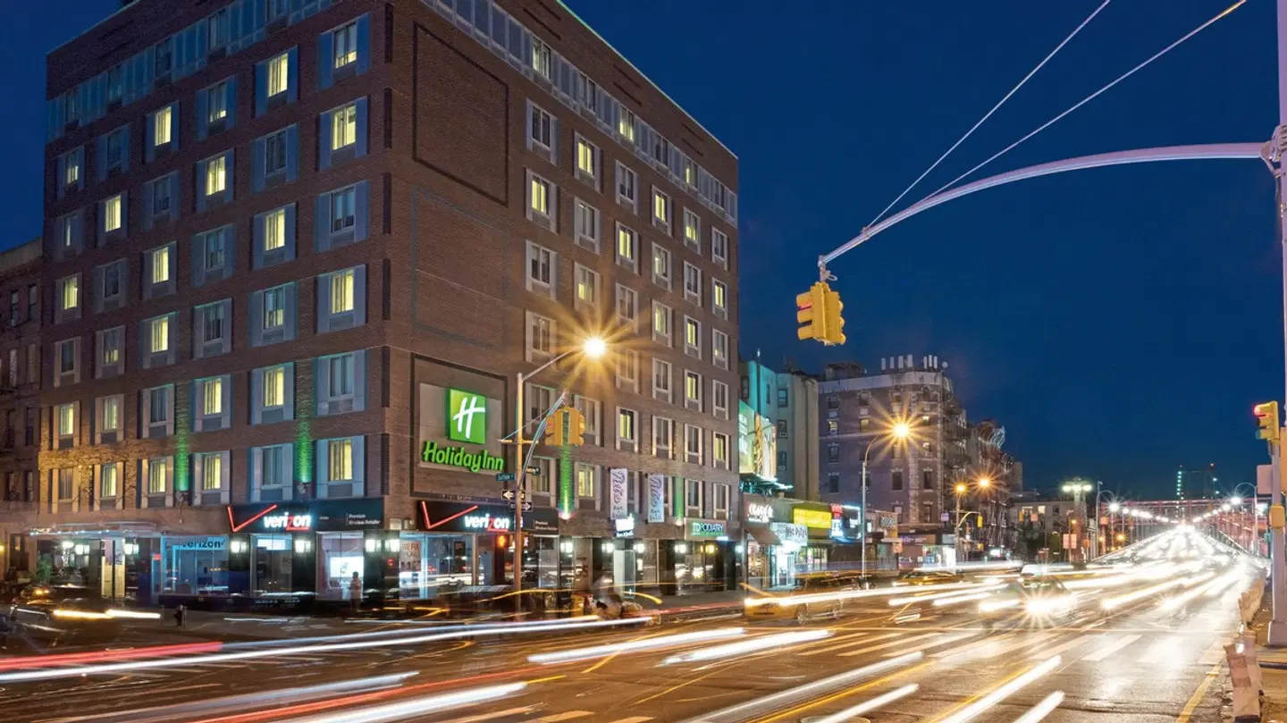 Holiday Inn NYC - Lower East Side Bar