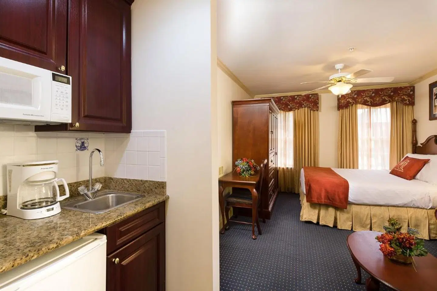 Westgate Historic Williamsburg Resort ROOM_EXAMPLE