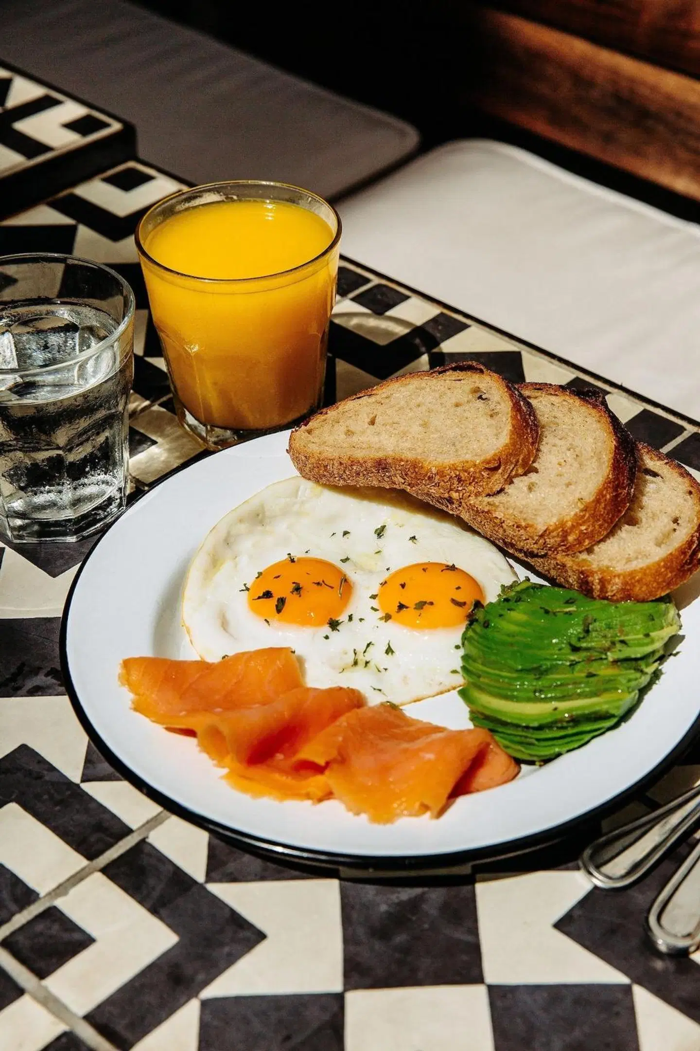 Urbanica The Euclid Hotel Restaurant