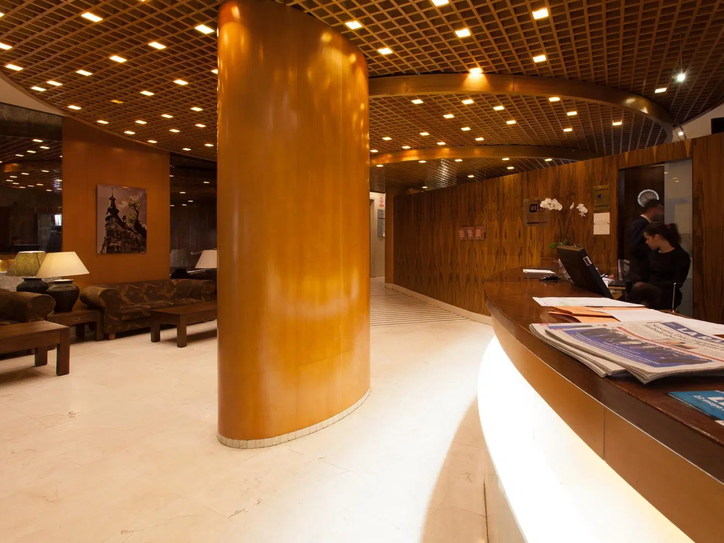 Silken Luis de León HEALTH_BEAUTY