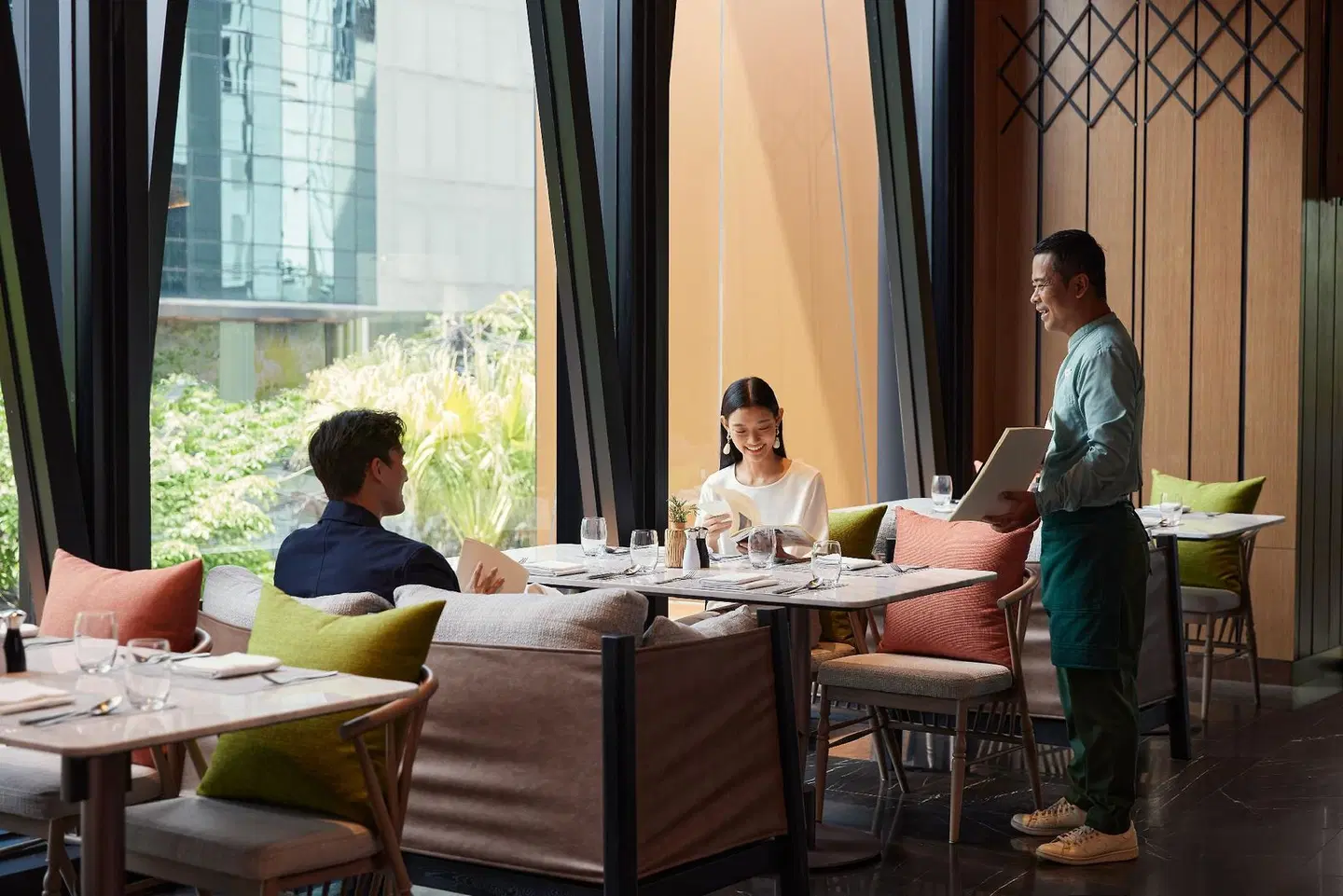 dusitD2 Samyan Bangkok Bar