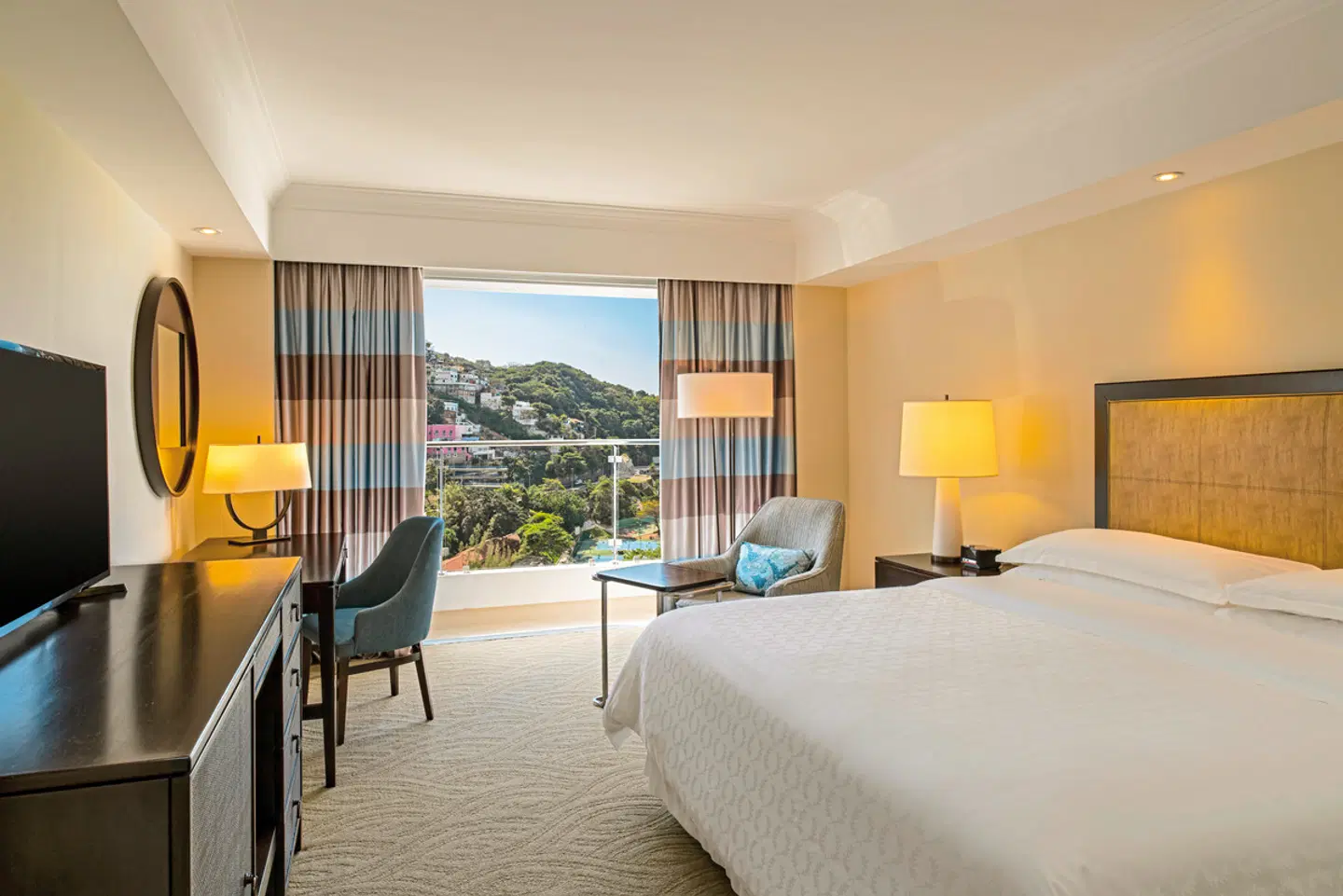 Sheraton Grand Rio Hotel & Resort ROOM_EXAMPLE