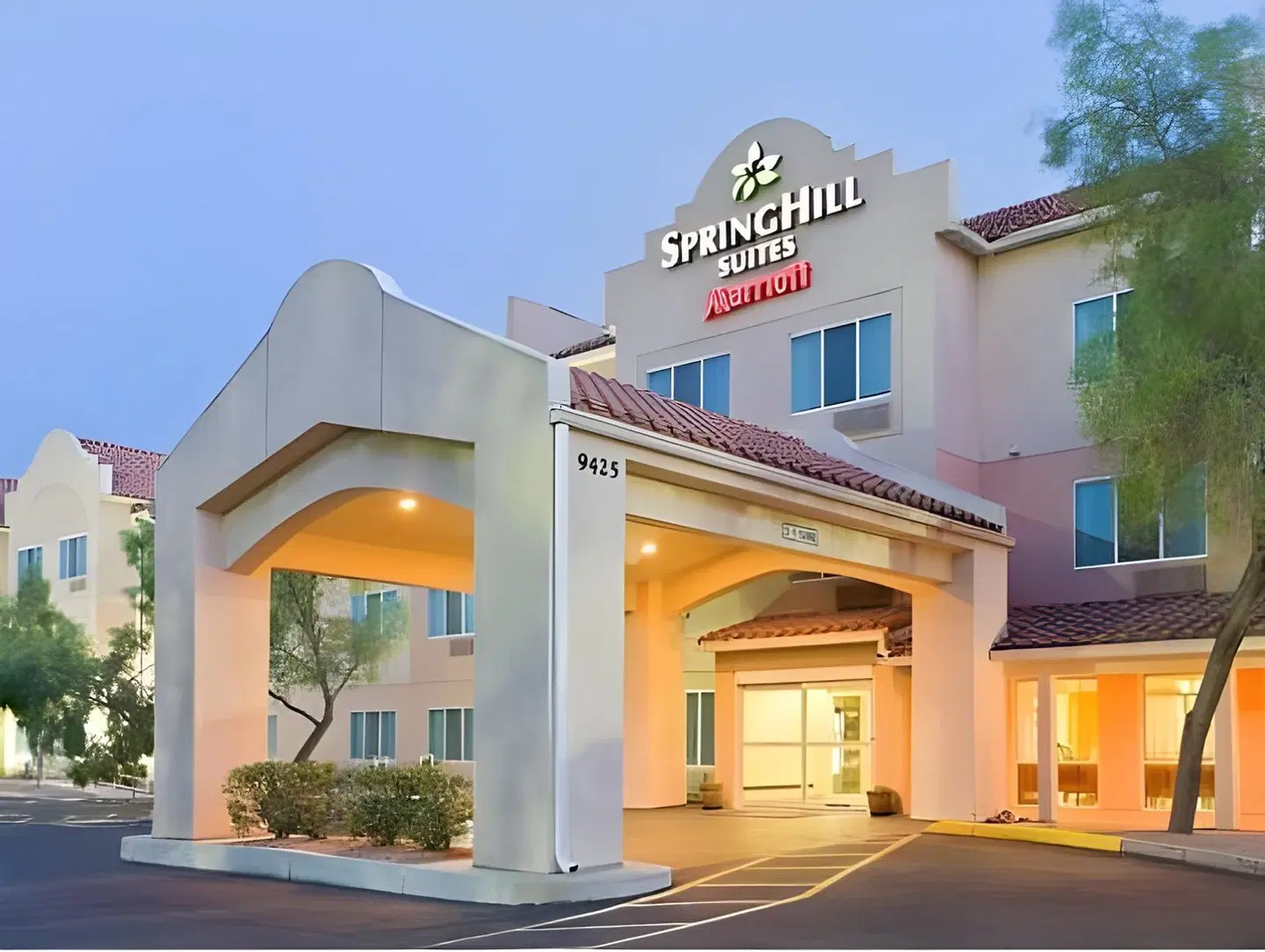 SpringHill Suites Phoenix North EXTERIOR