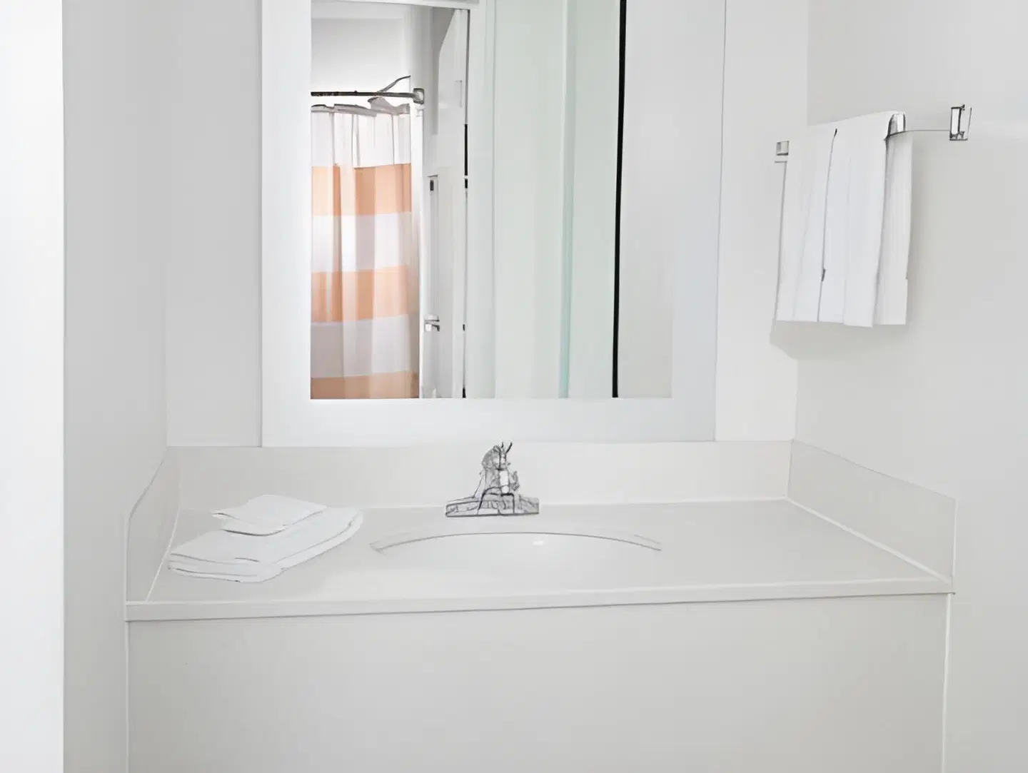 SpringHill Suites Phoenix North Badezimmer