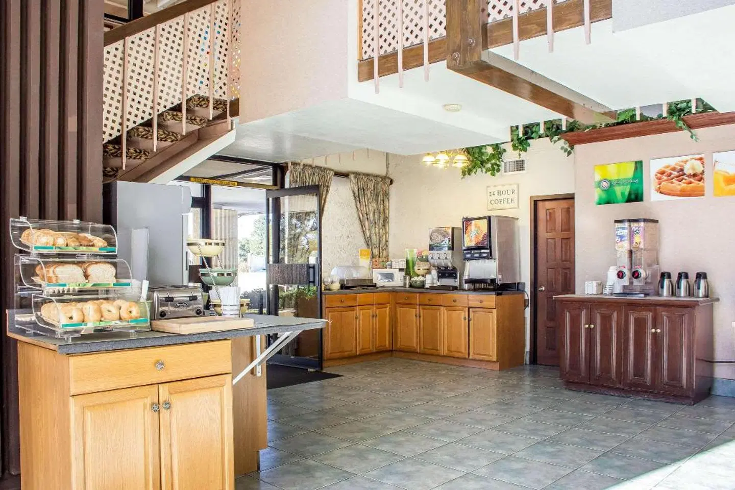 Aiden by Best Western @ Flagstaff LOUNGE_LOBBY