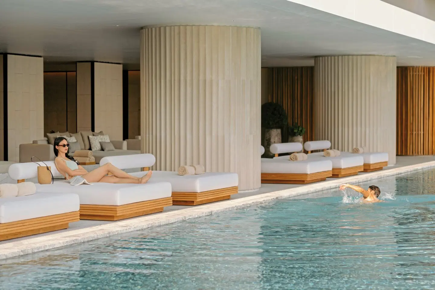 Dusit Thani Bangkok Hallenbad