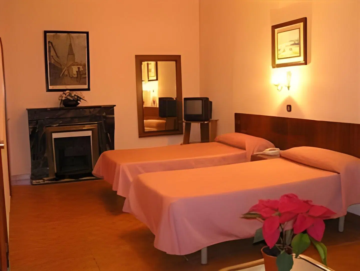 Hostal Aguilar ROOM_EXAMPLE