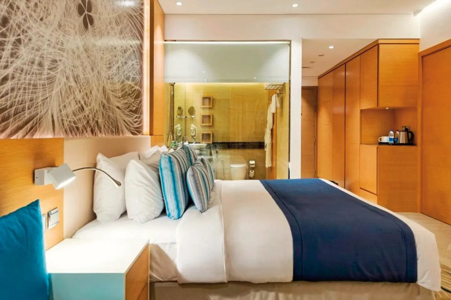 Royal Central Hotel and Resort The Palm ROOM_EXAMPLE