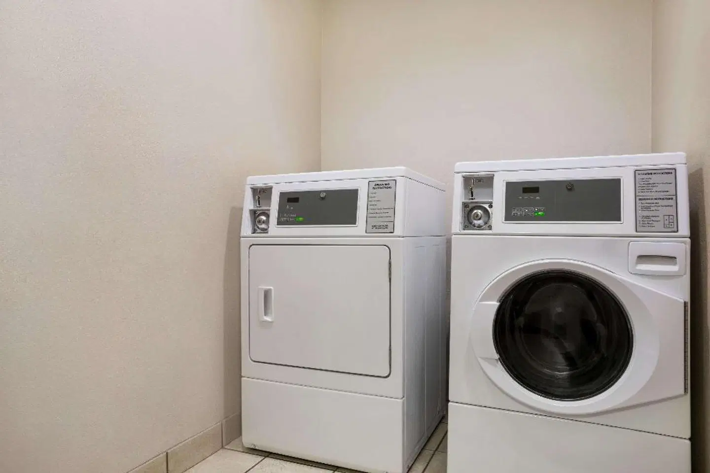 Baymont by Wyndham Evansville East ROOM_EXAMPLE