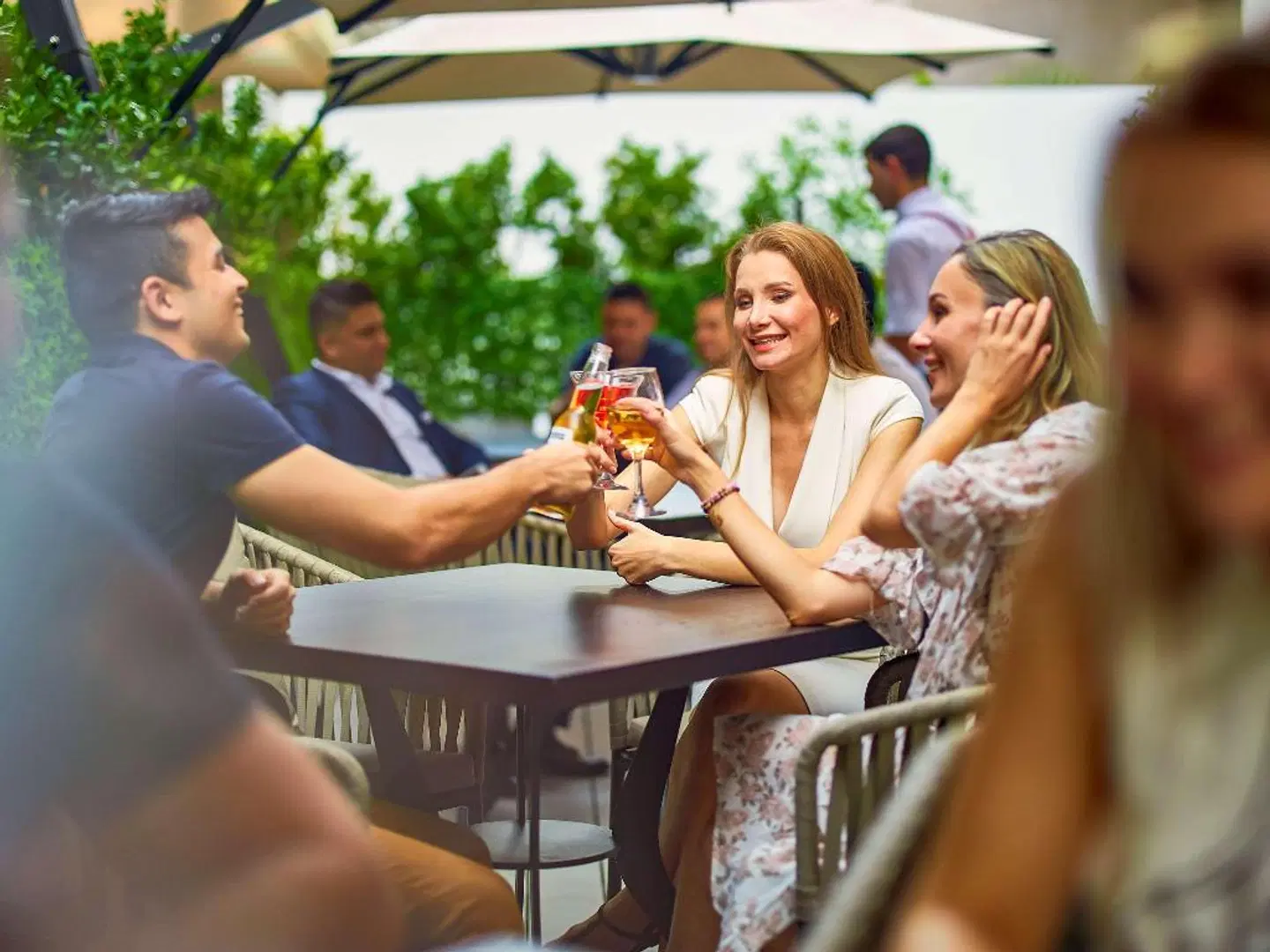 Mercure Dubai Barsha Heights Hotel Apartments PEOPLE